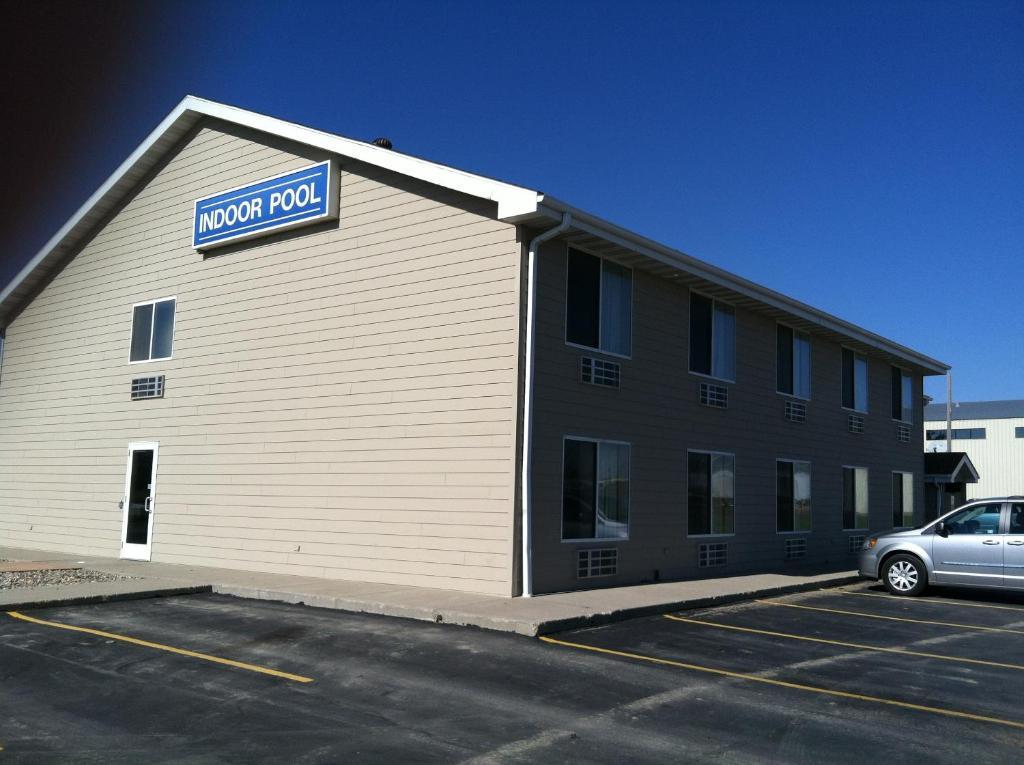 Days Inn By Wyndham Worthington Exterior photo